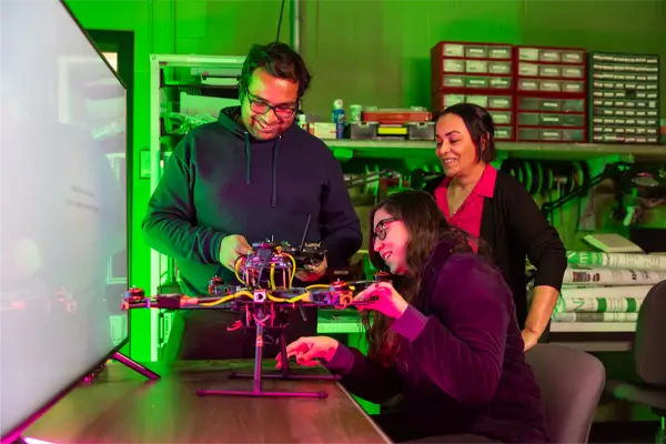 UND Students Working in Lab