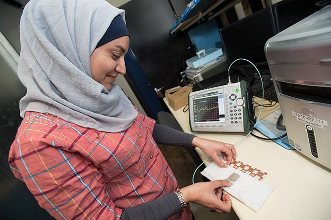 Student working antenna lab
