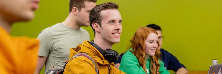 electrical engineering degree students working together