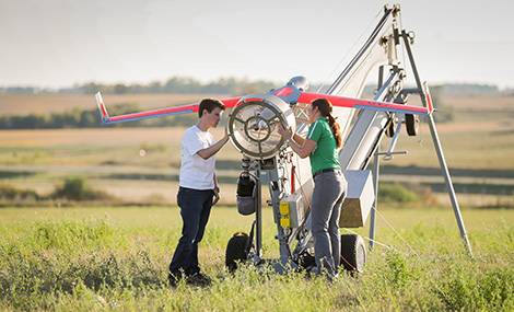 und researchers working on uas in field
